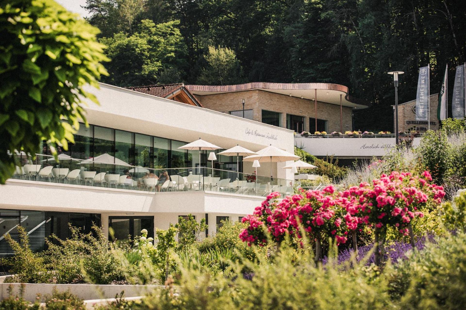 Heilthermen Resort Bad Waltersdorf Exterior photo